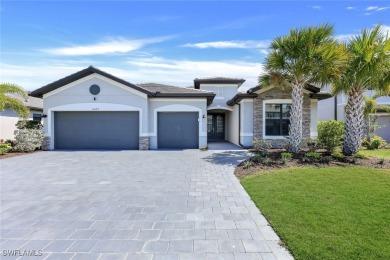 Lake Home For Sale in Fort Myers, Florida