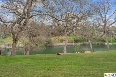 Lake Home For Sale in New Braunfels, Texas
