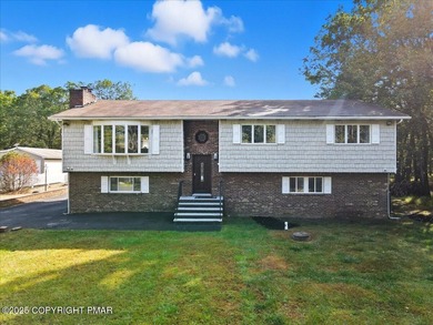 Indian Mountain Lakes Home Sale Pending in Albrightsville Pennsylvania