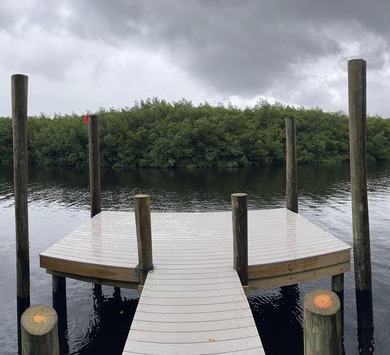 A BOATERS & FISHING ENTHUSIAST DREAM WATERFRONT LOT WITH A TWO - photo 15