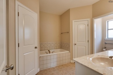 Beautifully designed home featuring freshly installed carpet - photo 16