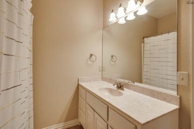Beautifully designed home featuring freshly installed carpet - photo 20