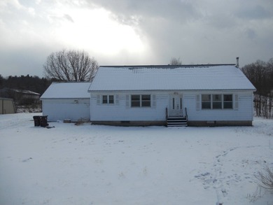 Tomhannock Reservoir Home For Sale in Valley Falls New York