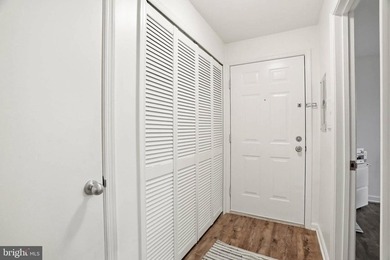 Fall in love with this stunning 2BR/2BA condo with a spacious - photo 25