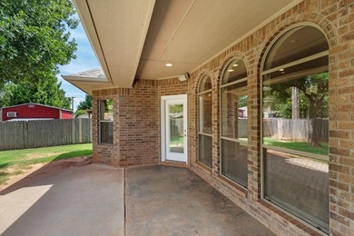 Beautifully designed home featuring freshly installed carpet - photo 29