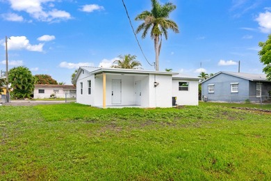 Fantastic Home at an Unbeatable Price Nestled in a peaceful - photo 4