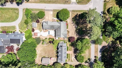 Located on Riverside Dr. in one of Newport News' most - photo 4