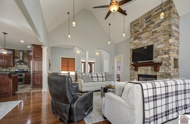 Experience lake living in this beautifully designed 4 bedroom, 3 - photo 8
