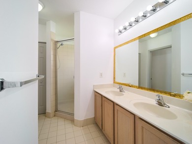 Located in the gated community of Thousand Oaks, this 3-bedroom - photo 9