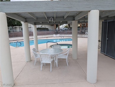 Lake Sahara Townhome/Townhouse For Sale in Las Vegas Nevada