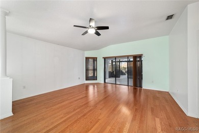 Come see the new roof and exterior Paint! Low-maintenance - photo 18