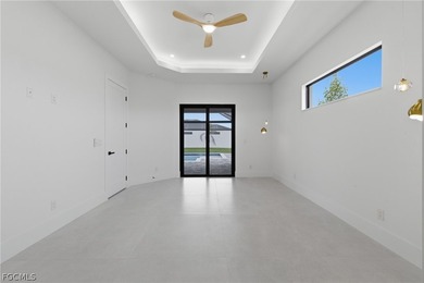 Welcome to this spectacular newly built house, were modern - photo 22