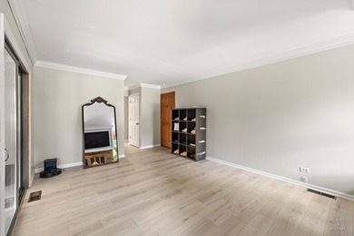 Welcome to this beautifully refreshed 3 bedroom, 2 bathroom home - photo 22