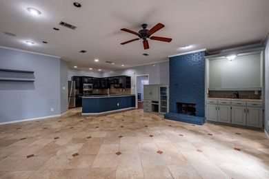 A must see 3 bedrooms 2.5 bathrooms home. This home features and - photo 22