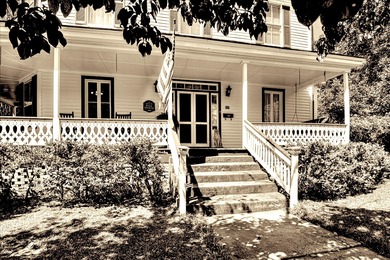 New price and NEW paint in downstairs! Owner has had restoration