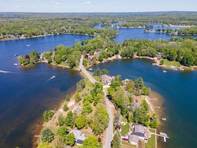 Welcome to this beautifully crafted brand-new home, perfectly - photo 12