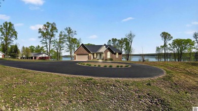 REDUCED! $800,000. Welcome to your Kentucky Lake Waterfront - photo 2