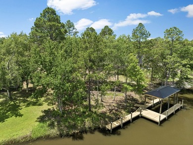 Discover the perfect canvas for your coastal dream home on this - photo 13