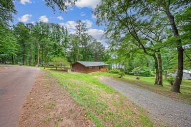 Escape to this charming 3-bedroom, 2-bath lake house nestled in - photo 26