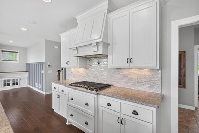 Welcome to 3350 Nugent Ave SW, a custom built 2016 home - photo 32
