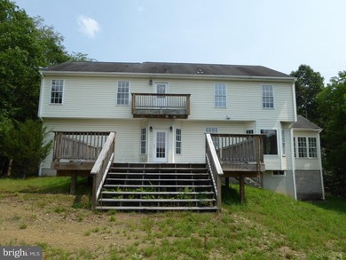 CALL NOW TO SEE THIS COLONIAL HOME WITH LOTS OF PRIVACY AND - photo 33
