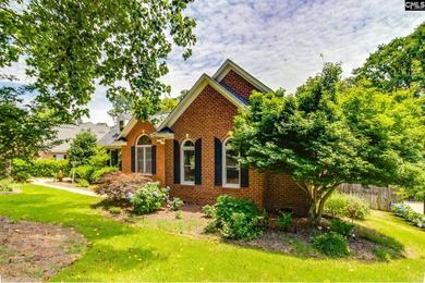 Get ready to fall in love with this stunning all brick home in - photo 2