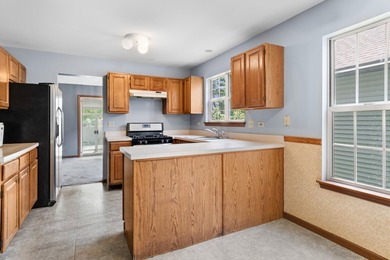 Welcome To This Desirable Columbus Model Located In A Vibrant - photo 9