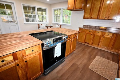 Nestled in the highly sought-after Sunset Heights neighborhood - photo 16