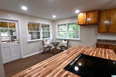 Nestled in the highly sought-after Sunset Heights neighborhood - photo 18