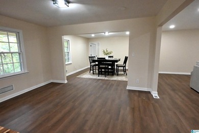 Nestled in the highly sought-after Sunset Heights neighborhood - photo 19