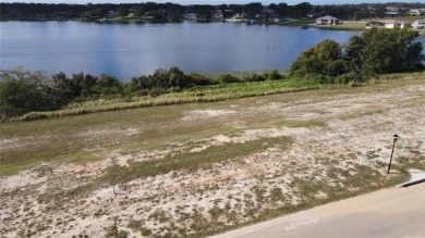Lake Acreage Sale Pending in Auburndale, Florida