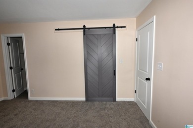 Nestled in the highly sought-after Sunset Heights neighborhood - photo 22