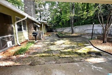 Nestled in the highly sought-after Sunset Heights neighborhood - photo 46