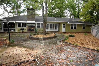 Nestled in the highly sought-after Sunset Heights neighborhood - photo 50