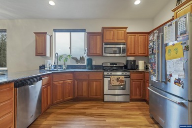 Beautiful single-level home in a private Turner subdivision