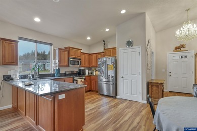 Beautiful single-level home in a private Turner subdivision