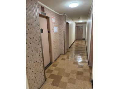 Welcome to Apartment 405, a well-maintained and spacious - photo 6