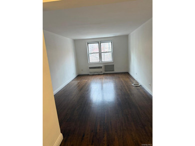 Welcome to Apartment 405, a well-maintained and spacious - photo 9