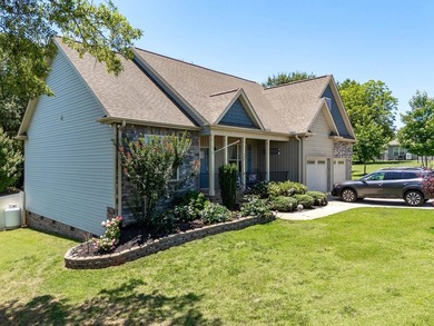 Welcome to 508 Sedona Ct, a stunning 3-bedroom, 2-bathroom home - photo 3