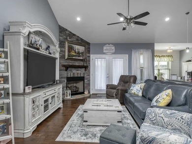 Welcome to 508 Sedona Ct, a stunning 3-bedroom, 2-bathroom home - photo 10