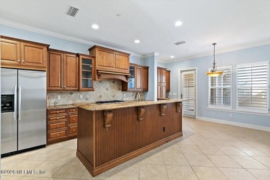 LUXURY TOWNHOME IN NAVIGABLE WATER COMMUNITY! Experience luxury - photo 8