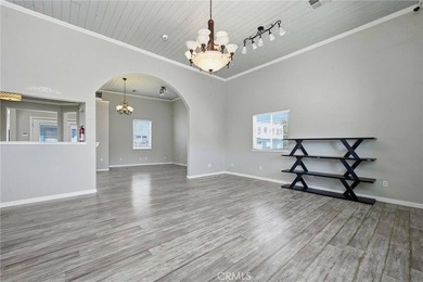 Prime Lakefront Mixed-Use Investment - Downtown Clearlake - photo 11