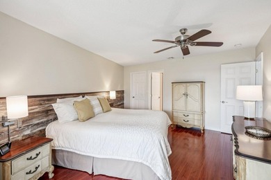 Experience relaxed coastal living in this furnished 2-bed - photo 14