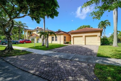 (private lake, pond, creek) Home For Sale in Cutler Bay Florida