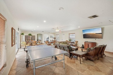 Experience relaxed coastal living in this furnished 2-bed - photo 24