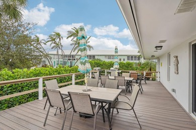 Experience relaxed coastal living in this furnished 2-bed - photo 28