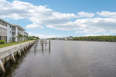 Experience relaxed coastal living in this furnished 2-bed - photo 31