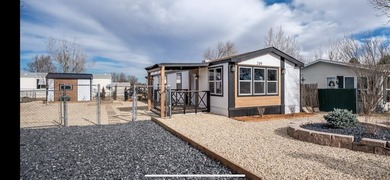 Pueblo Reservoir Home For Sale in Pueblo West Colorado