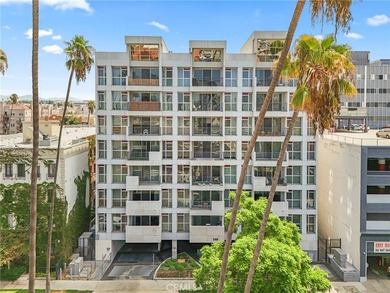Discover the perfect blend of style, space, and location in this - photo 4
