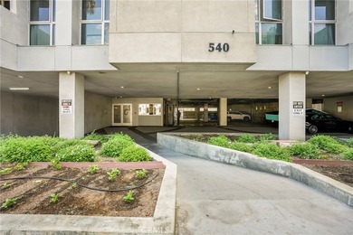 Discover the perfect blend of style, space, and location in this - photo 7